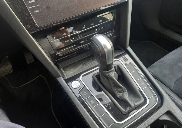 Volkswagen Passat cena 84900 przebieg: 138000, rok produkcji 2020 z Warszawa małe 781